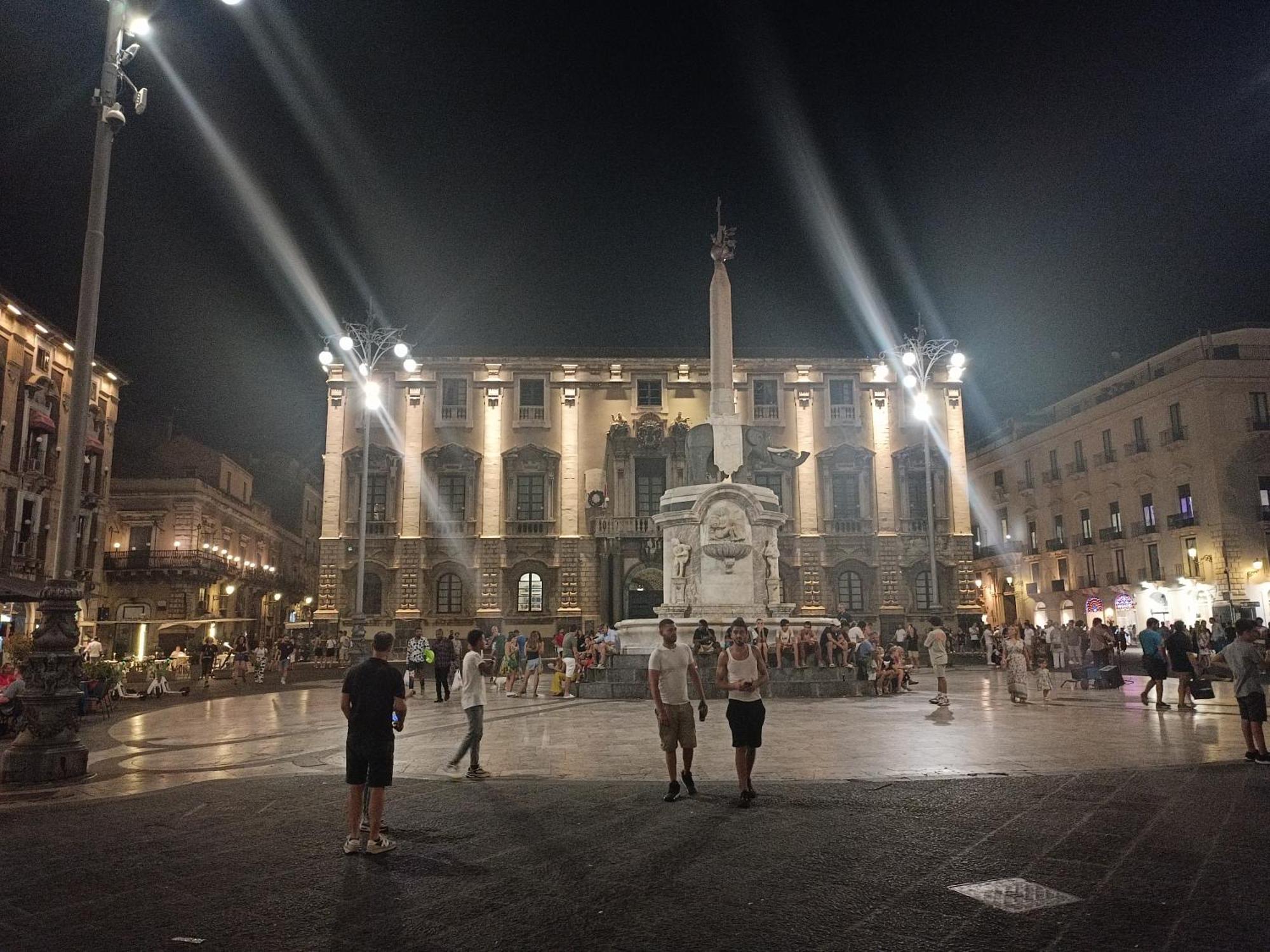 Ferienwohnung Le Capocce Del 900 Appartament Catania Exterior foto