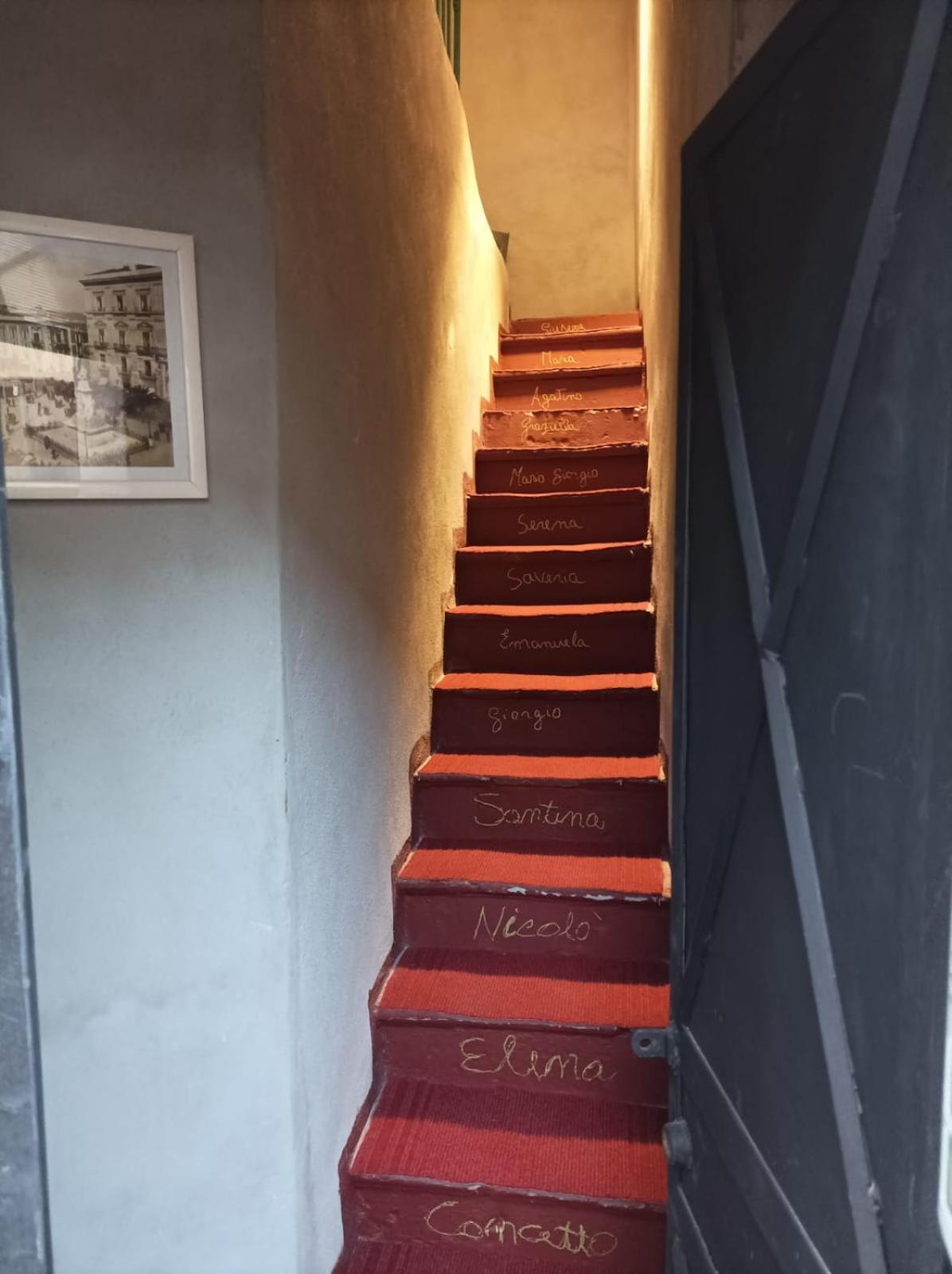 Ferienwohnung Le Capocce Del 900 Appartament Catania Exterior foto
